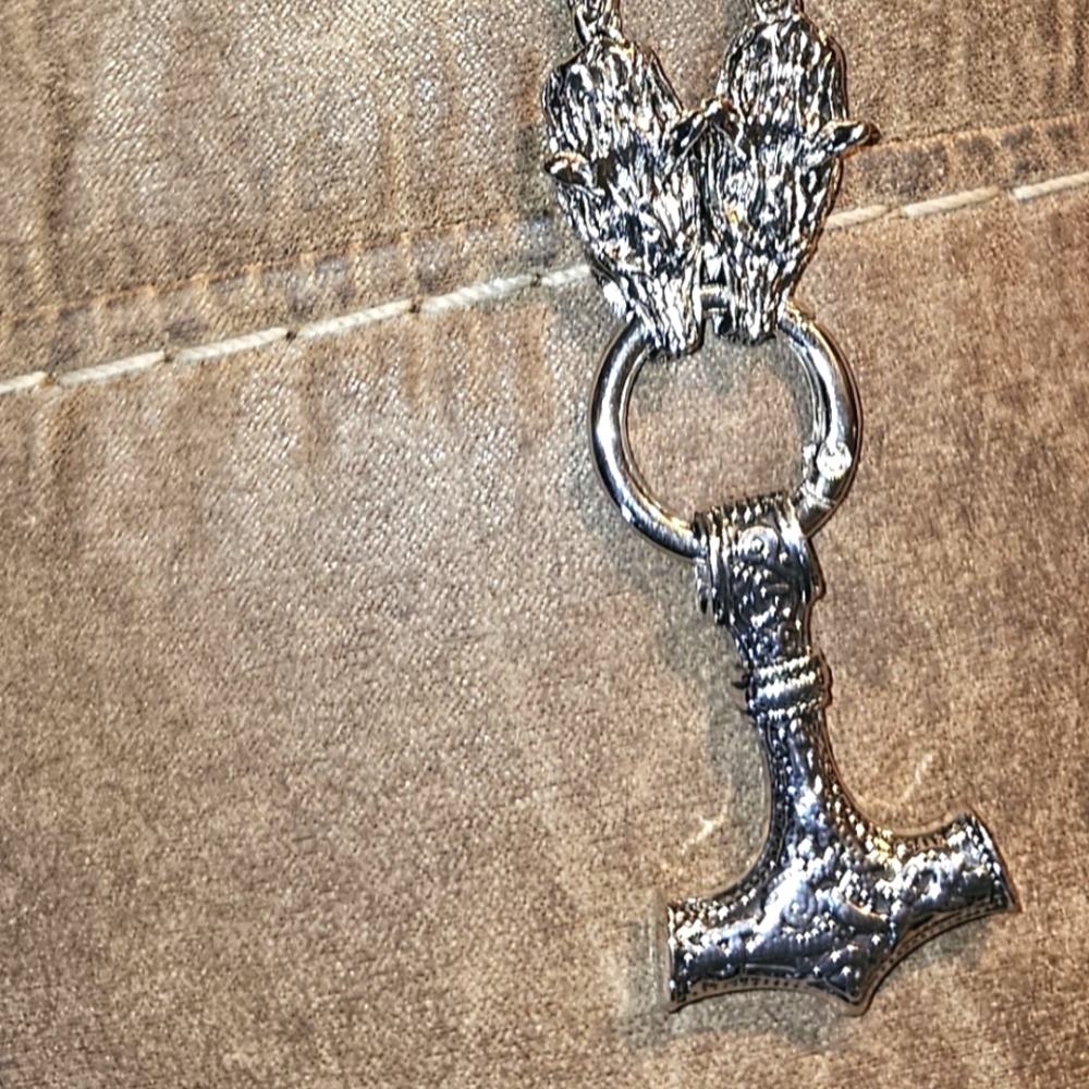 Stainless Steal Braided Necklace Roman style with 2 wolves and thors hammer